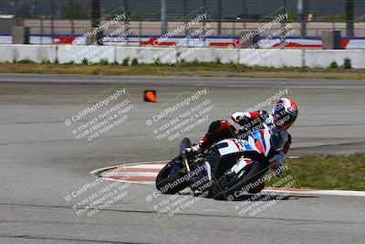 media/Apr-23-2022-Fastrack Riders (Sat) [[cb2d6ae73d]]/LEVEL 4/1PM TURN 6 OUTSIDE/